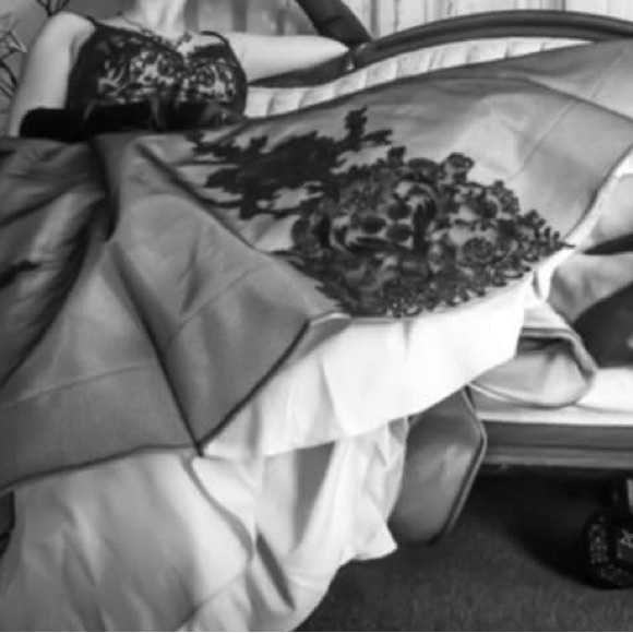 Prom/Formal Dress - Picture 4 of 7